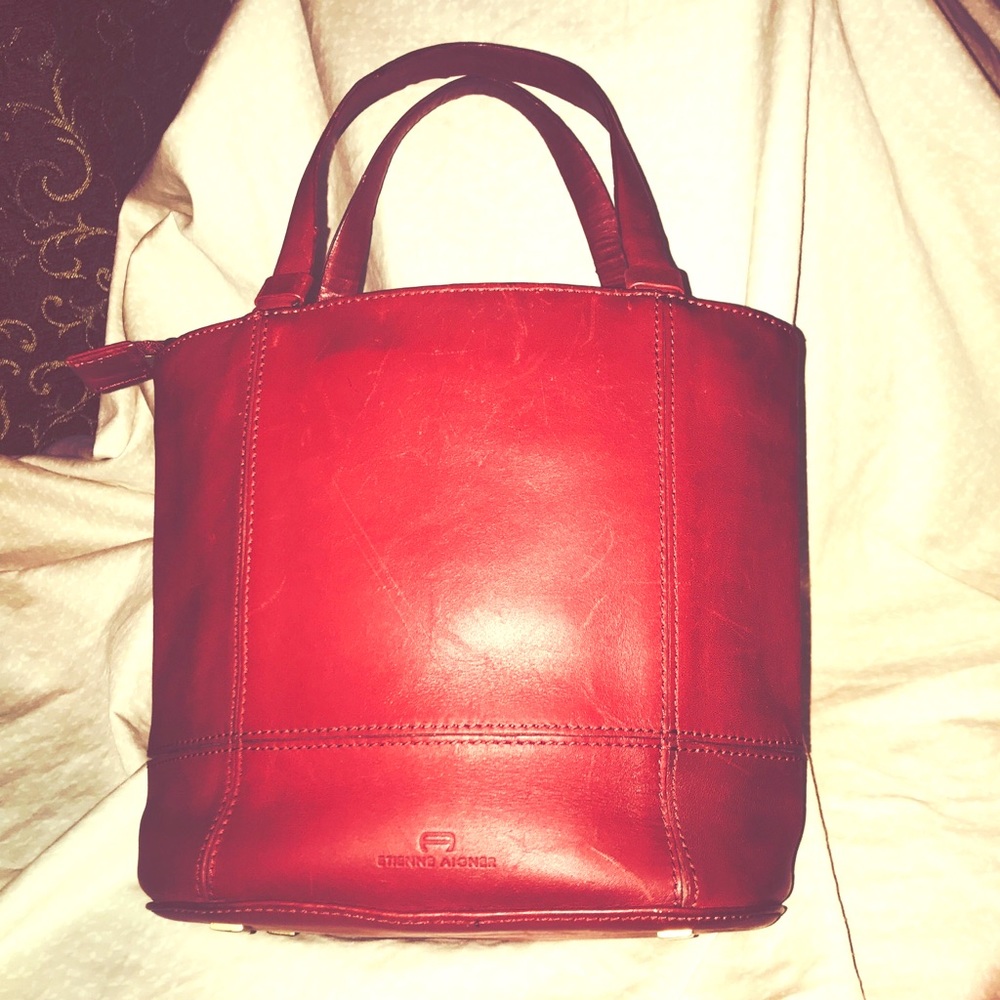 Antic Red Vintage Etienne Aigner shoulder bag